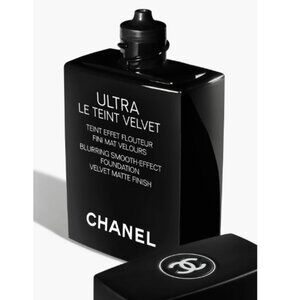 CHANEL - #B70 - ULTRA LE TEINT VELVET BLURRING SMOOTH-EFFECT FOUNDATION